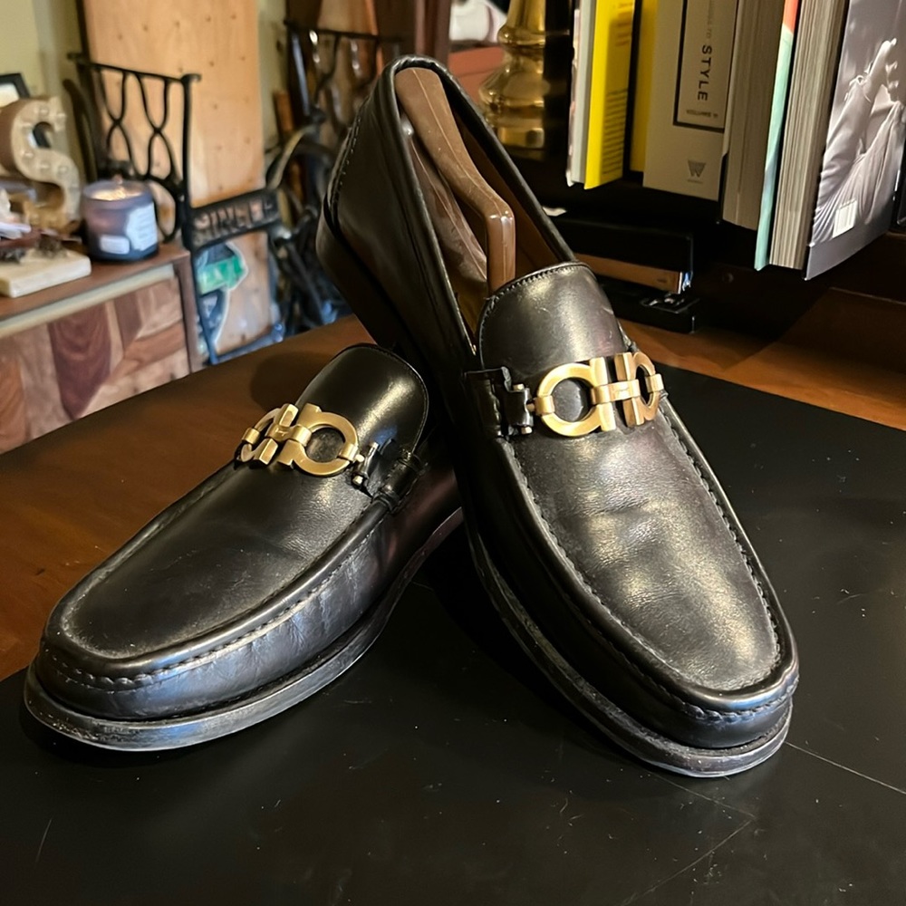 Salvatore Ferragamo dress shoes size 10D